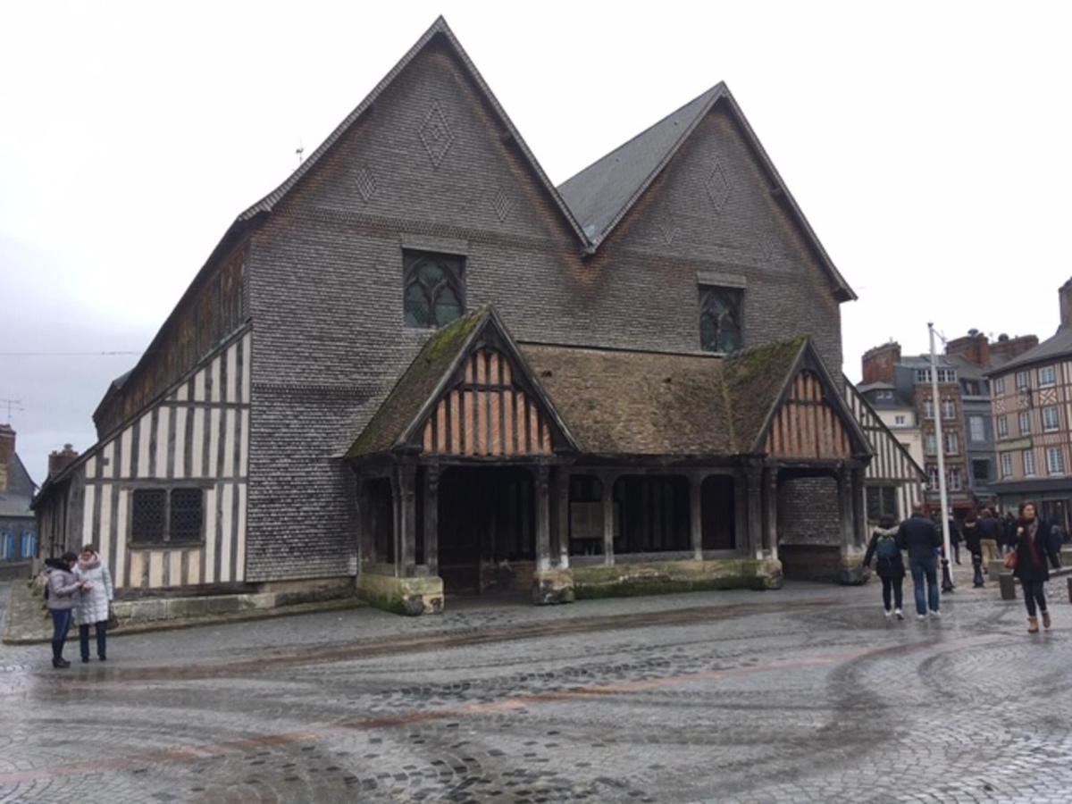 Maison Charmante Pres De Sainte Catherine Honfleur Exterior foto